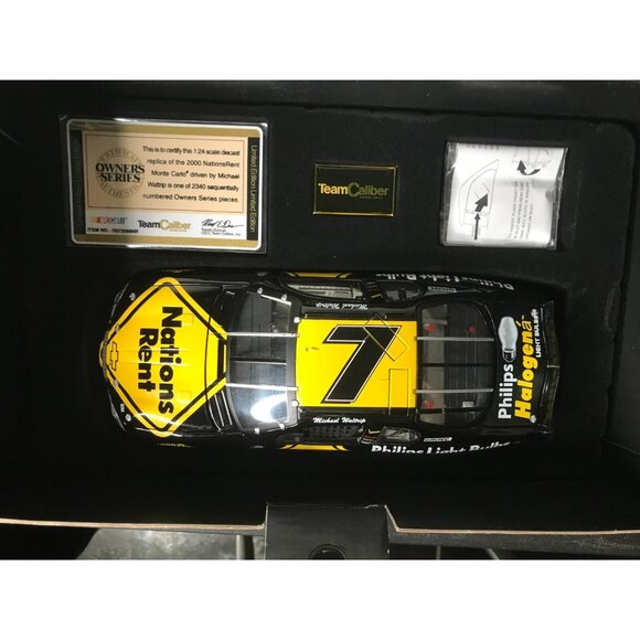 Team Caliber Michael Waltrip #7 Nations Rent 2000 Monte Carlo 1:24 Owners Series - Picture 1 of 9